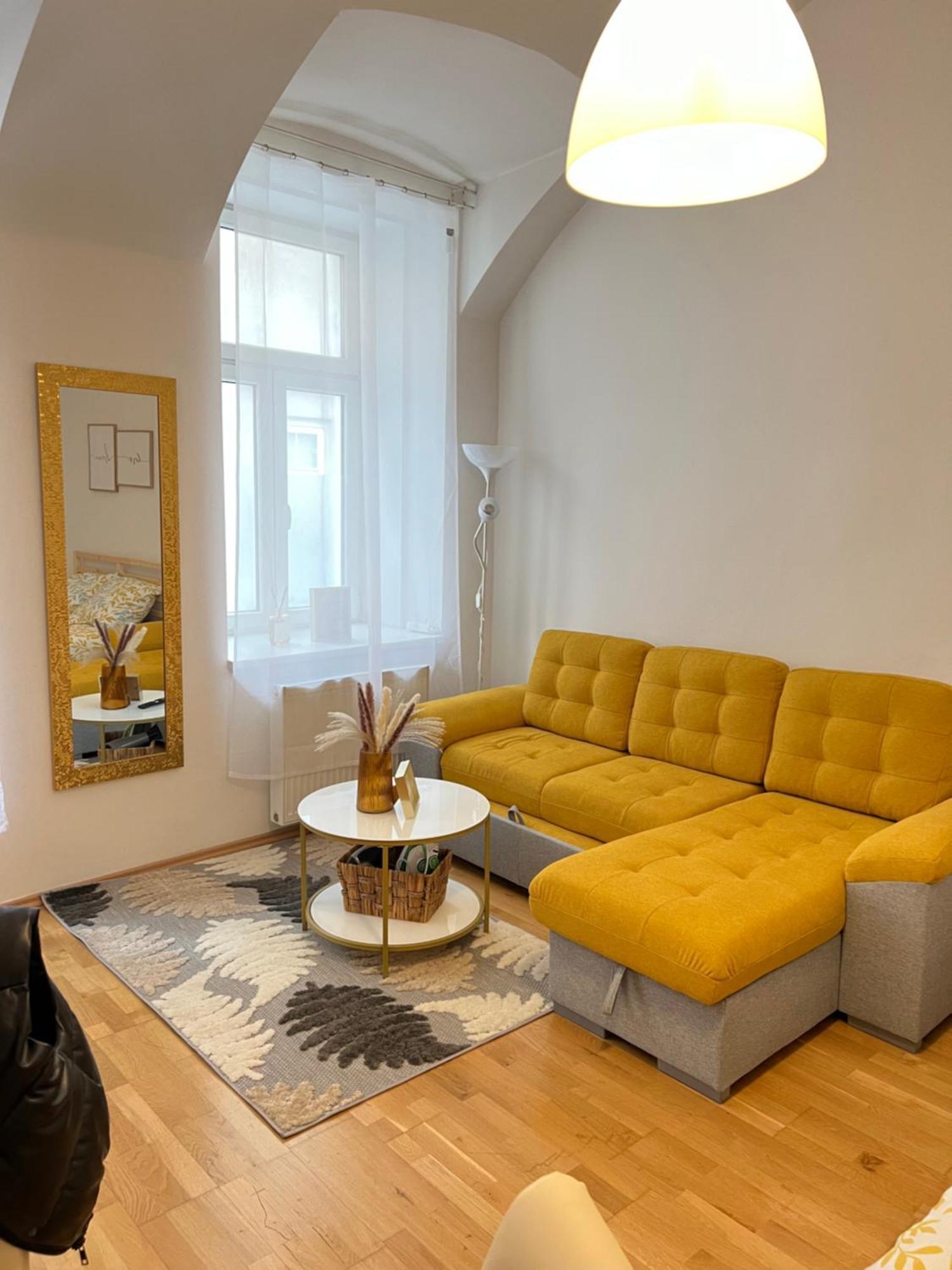 Top Location Vienna Exterior photo